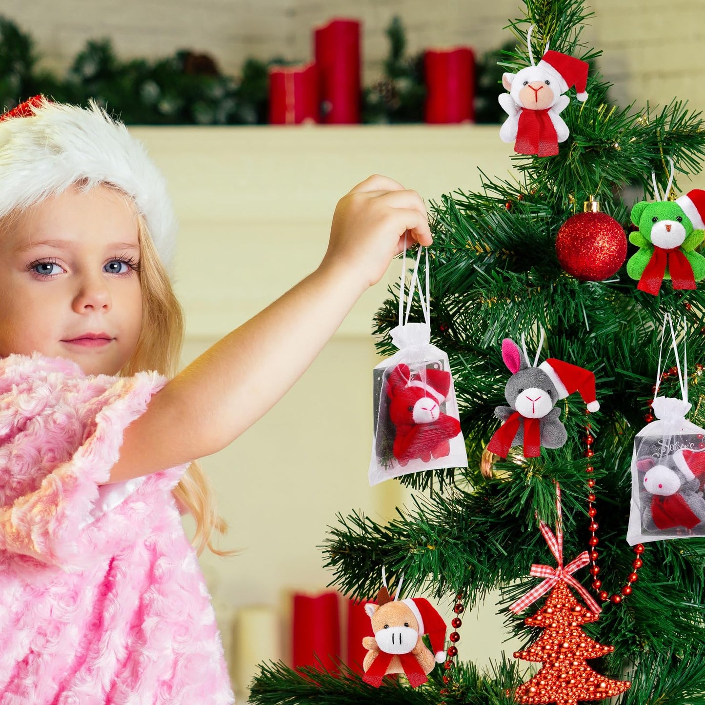 JUMPING EARS 36 Set Christmas Mini Stuffed Animals with Xmas Cards and Organza Bags Tiny Christmas Keychain Animal Plush Toys for Christmas Party Favors Gift Stockings Tree Decoration